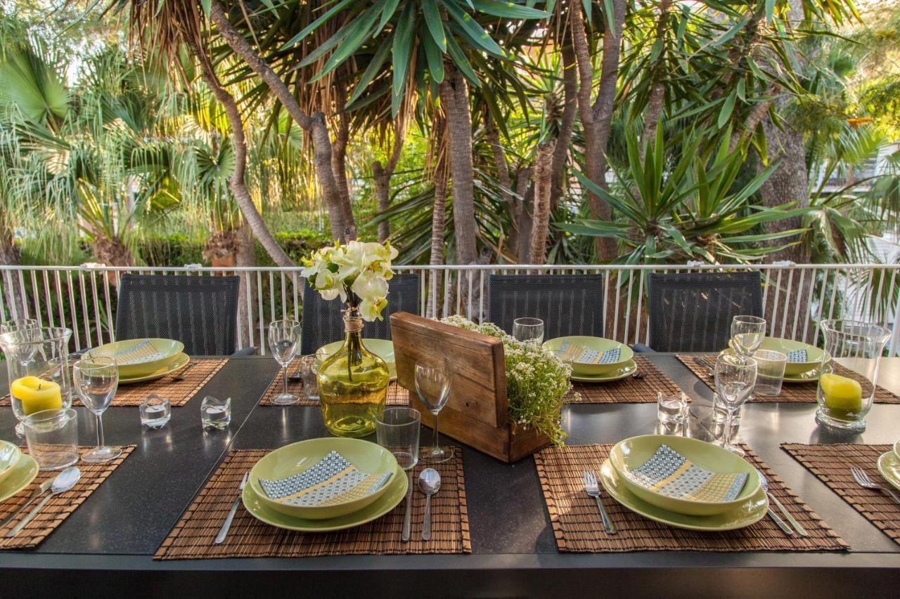 Villa Sitges Tupinetti Beach at 1 min walk Amaizing Garden&View Center Sitges 5 minutes walk Exterior foto